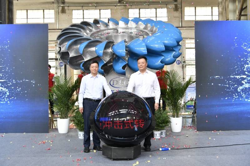 1684230751919234.jpg?x-oss-process=style/w10 国产化首台150兆瓦级大型冲击式转轮成功下线_副本.jpg?x-oss-process=style/w10